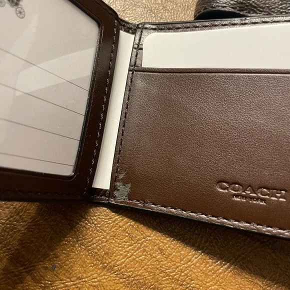 Coach Brown Signature Bi-Fold Card & Key Holder - Picture 5 of 6